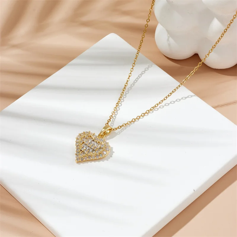 Simple Romantic Zircon Love Heart Pendant Necklaces Stainless Steel Chain Jewelry Accessories Gifts for Women Lover