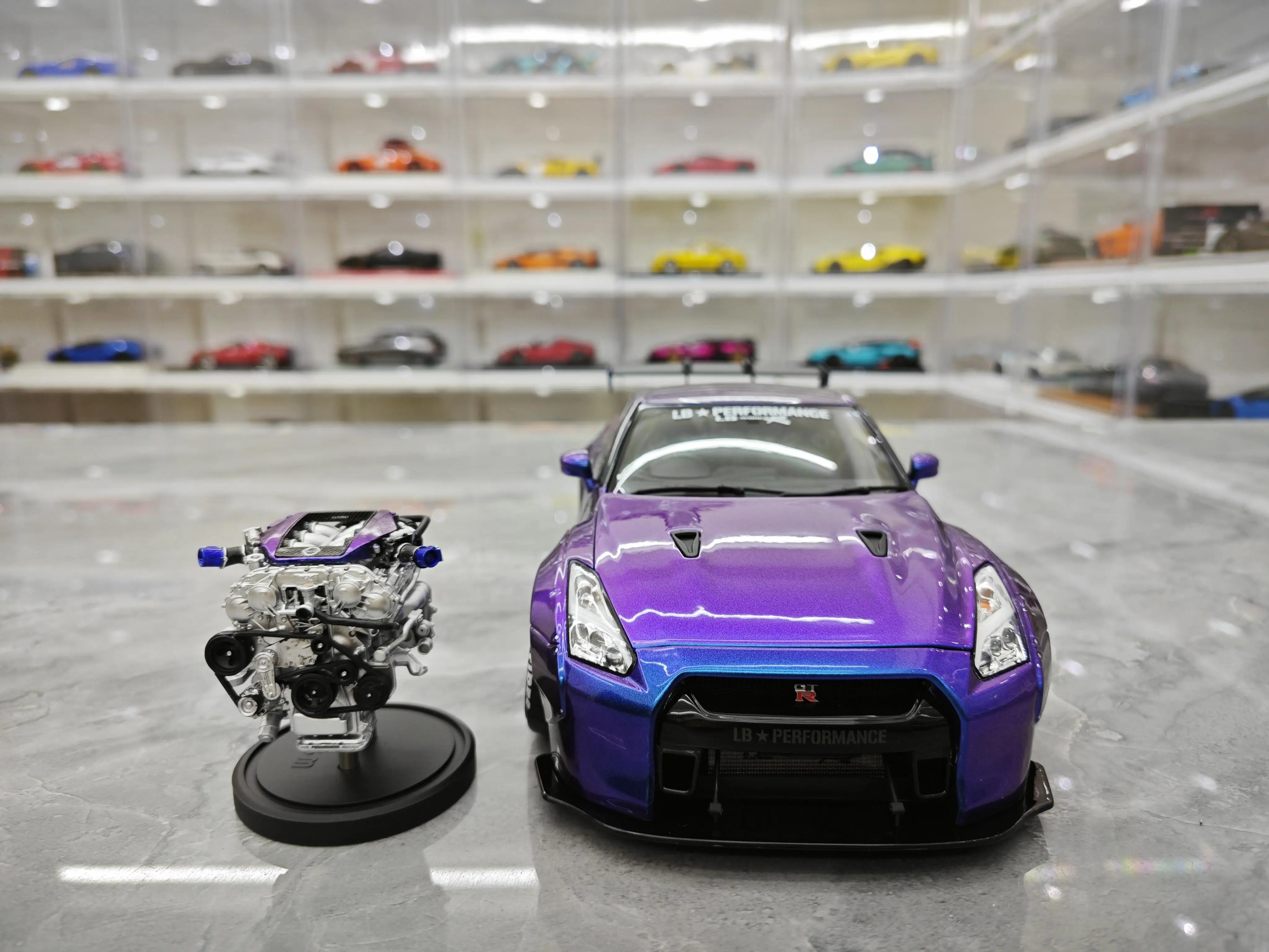 PGM 1/18 For GTR R35 Limited Edition Simulation Alloy Car Model Collection with Engine High-end models Collections Gifts