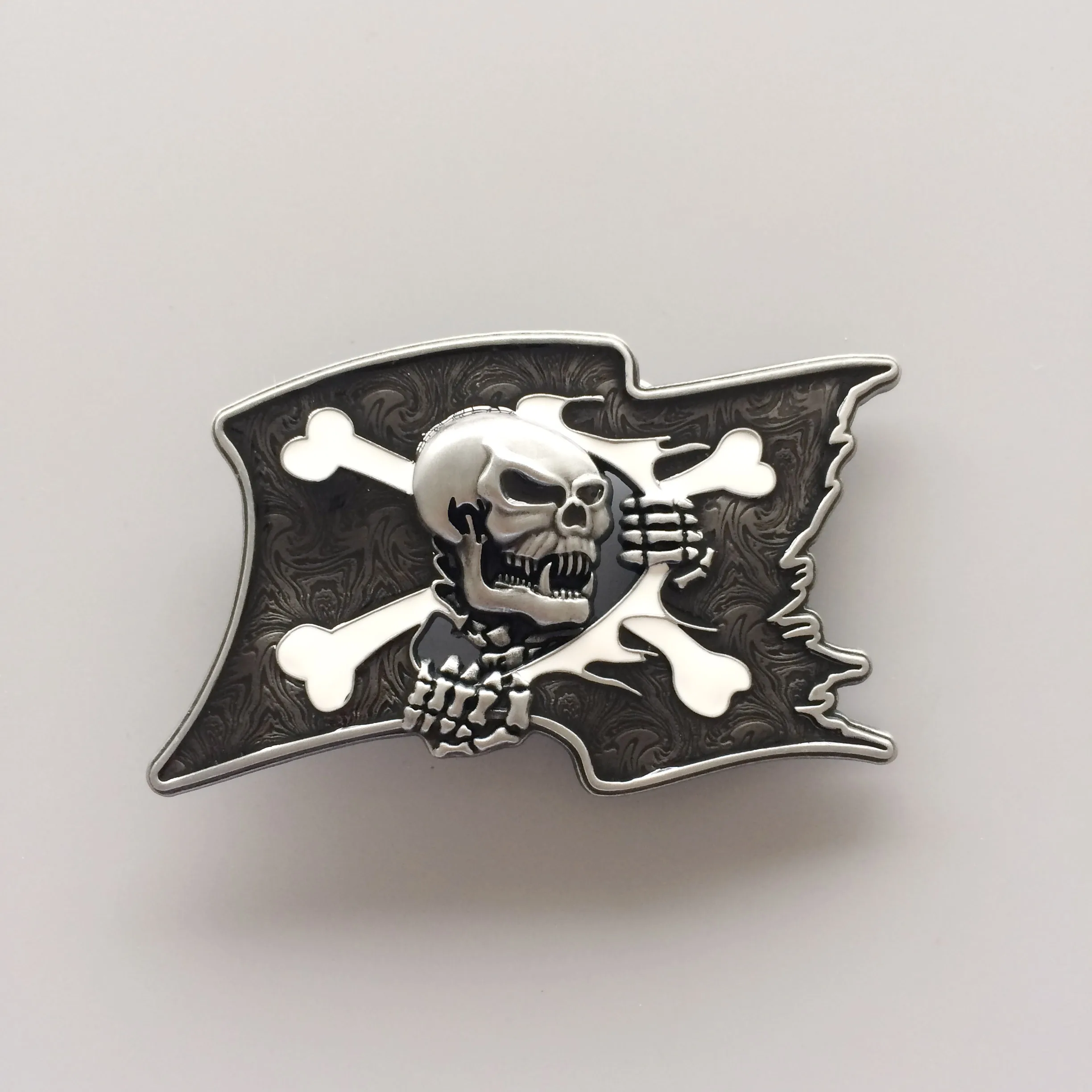 

Black Enamel Pirate Skull Flag Belt Buckle also Stock in the US Gurtelschnalle Boucle de ceinture BUCKLE-SK031BK Free Shipping