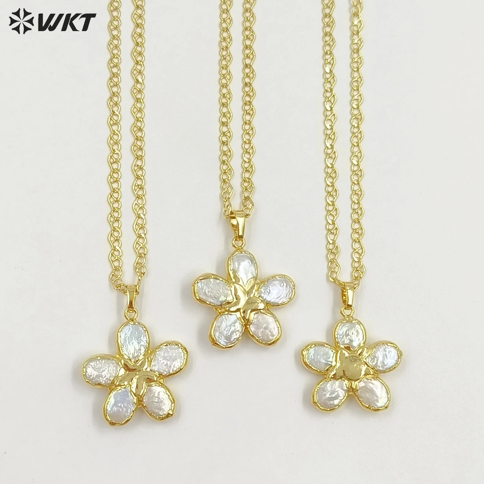 

WT-JN339 Замечательное позолоченное ожерелье с подвеской в форме цветка из натурального пресноводного жемчуга для женщин, элегантные ювелирные изделия