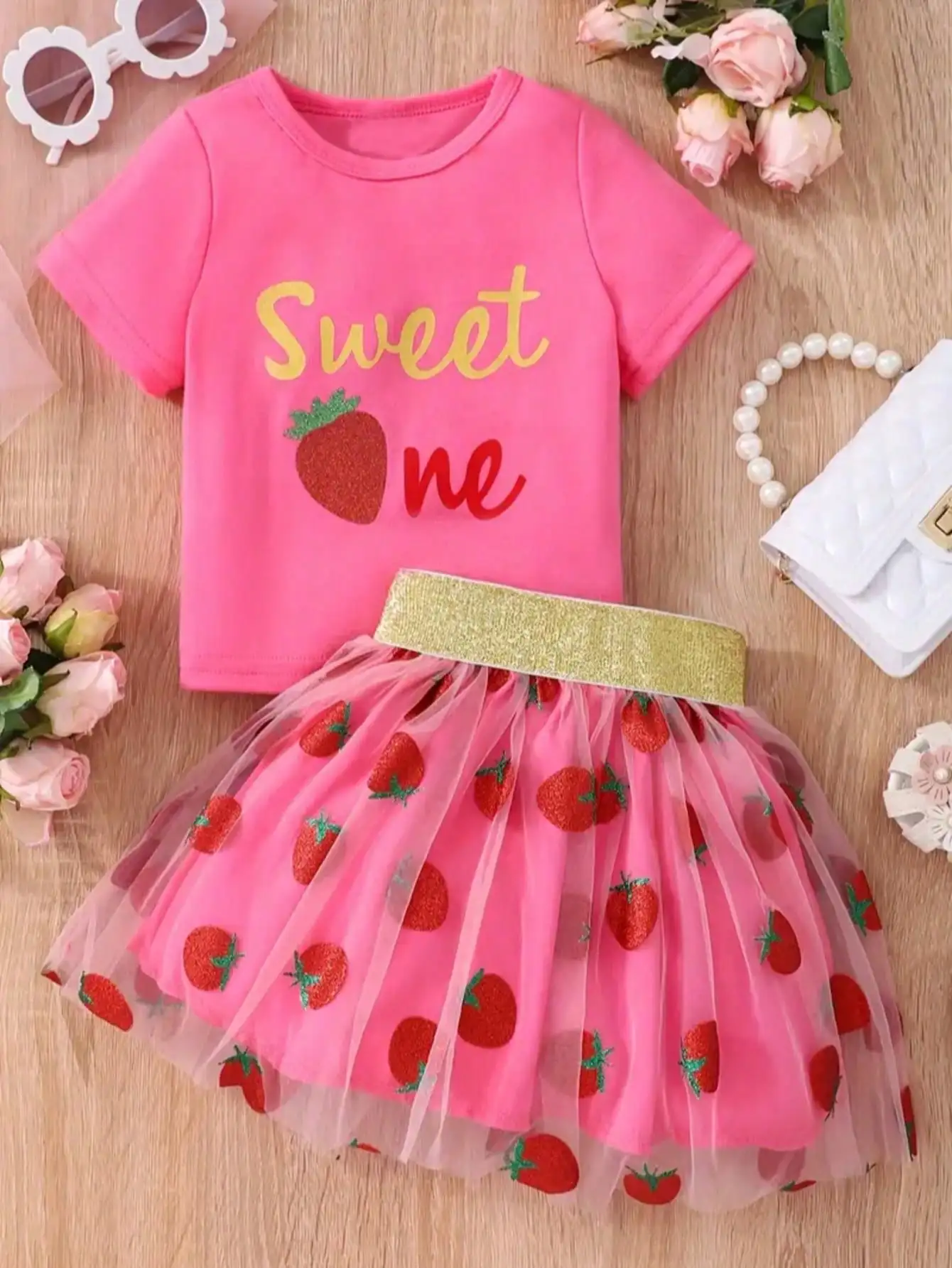 Children's Clothing Set Summer Strawberry Letter Printed Short-Sleeved Round Neck T-Shirt Top + Elastic Waist Skirt Mesh Skirt S