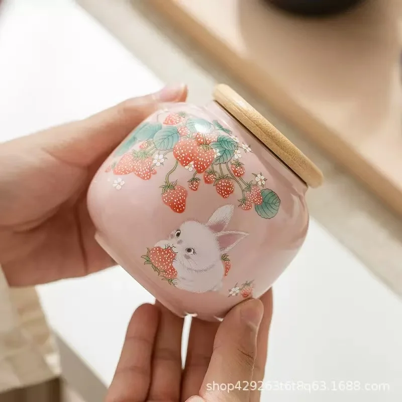 

Multiple styles of pet ash urn ceramic with good sealing, 9cm high and 8.8cm wide