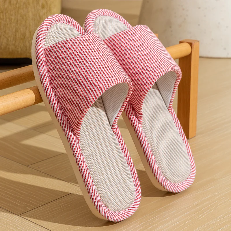 Atmungsaktive Leinen-Hausschuhe für Damen und Herren, gestreift, offene Zehenpartie, rutschfeste, weiche Sohle, schweißabsorbierend, für den Innenbereich. – Detail 2