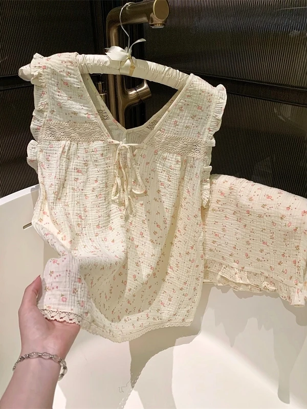 Pure Cotton Gauze Pajamas Women's Summer Short-sleeved Korean  Sweet Girl Floral V-neck Sexy Suspender Lace Loungewear Set