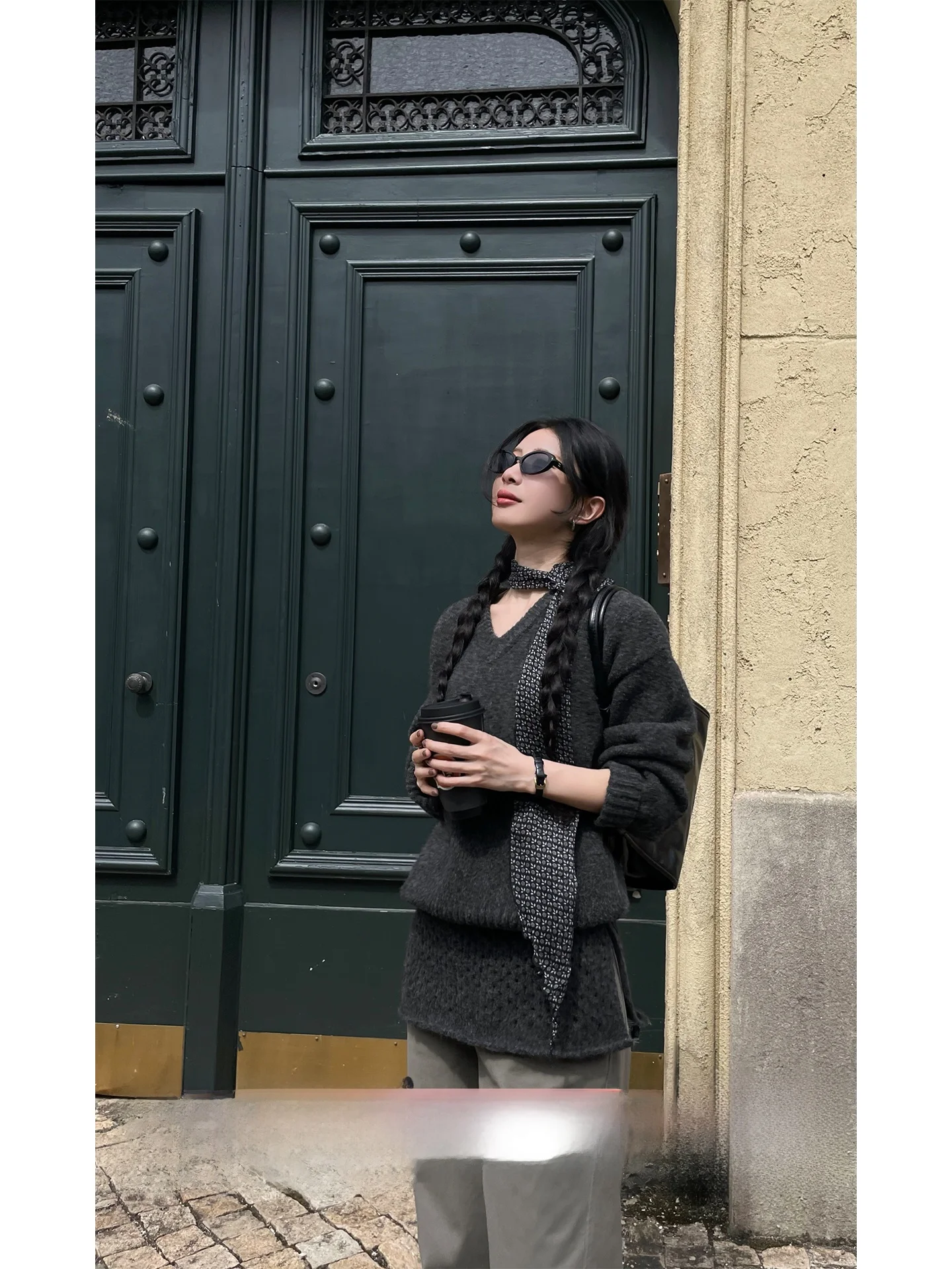 

Doni Knitted Sweater with Curling Hair Design ular Top Women's Loose Fit Long Sve V-Ne Cotton Autumn Winter Faion