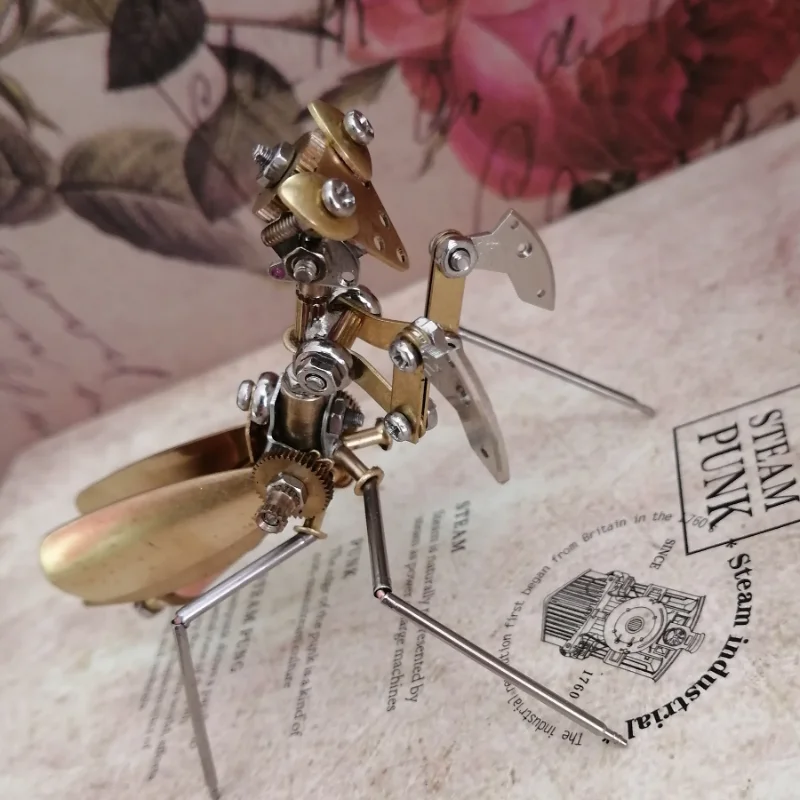 Sunchamo Steampunk Mechanical Insect Full Metal Mantis Animal Model Creative Handmade Crafts Living Room Decoration Home Decore