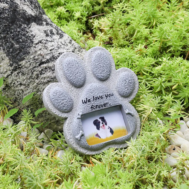 Pet Dog Tombstone Creative Resin Simulation Memorial Stone Cat Tombstone Small Animal Sacrifice Monument Handicraft Ornaments