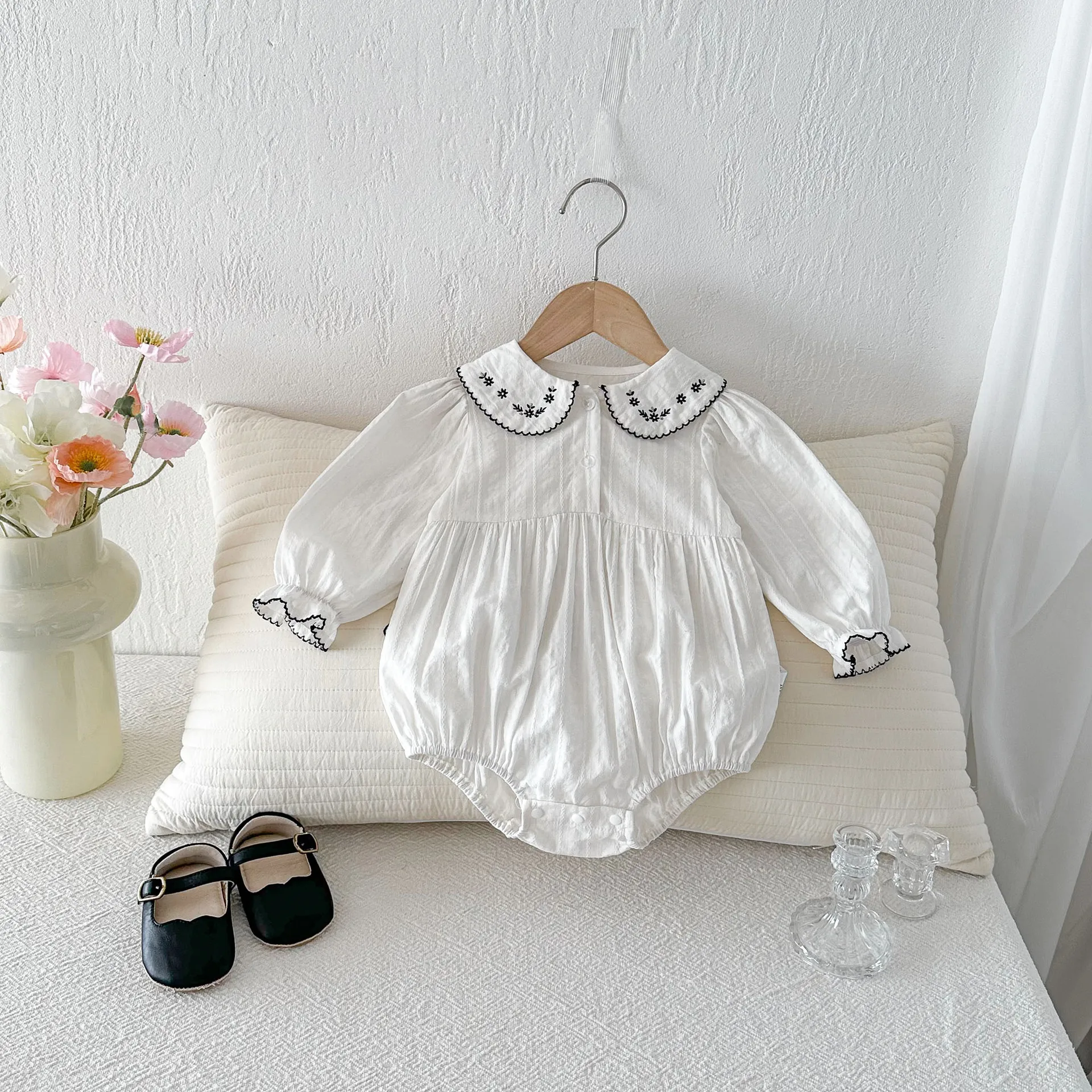 2026 Spring New Baby Girls Bodysuit Cute Embroidered Doll Collar Infant Long Sleeve Onesie Newborn Cotton One Piece Clothing