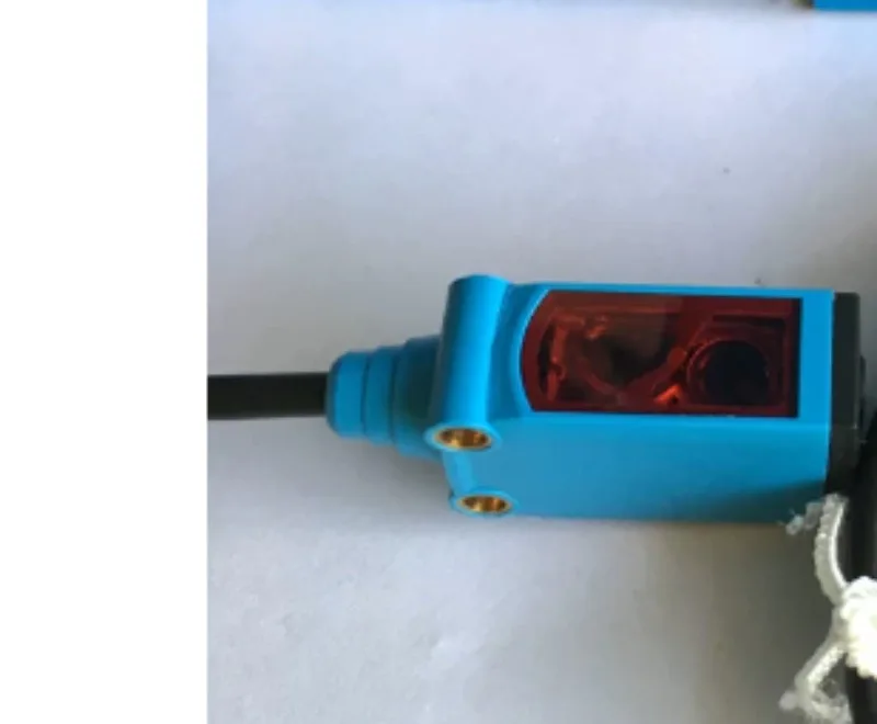 

Новый оригинальный фотоэлектрический выключатель WTB4S-3N1361 WTB4-3N1361