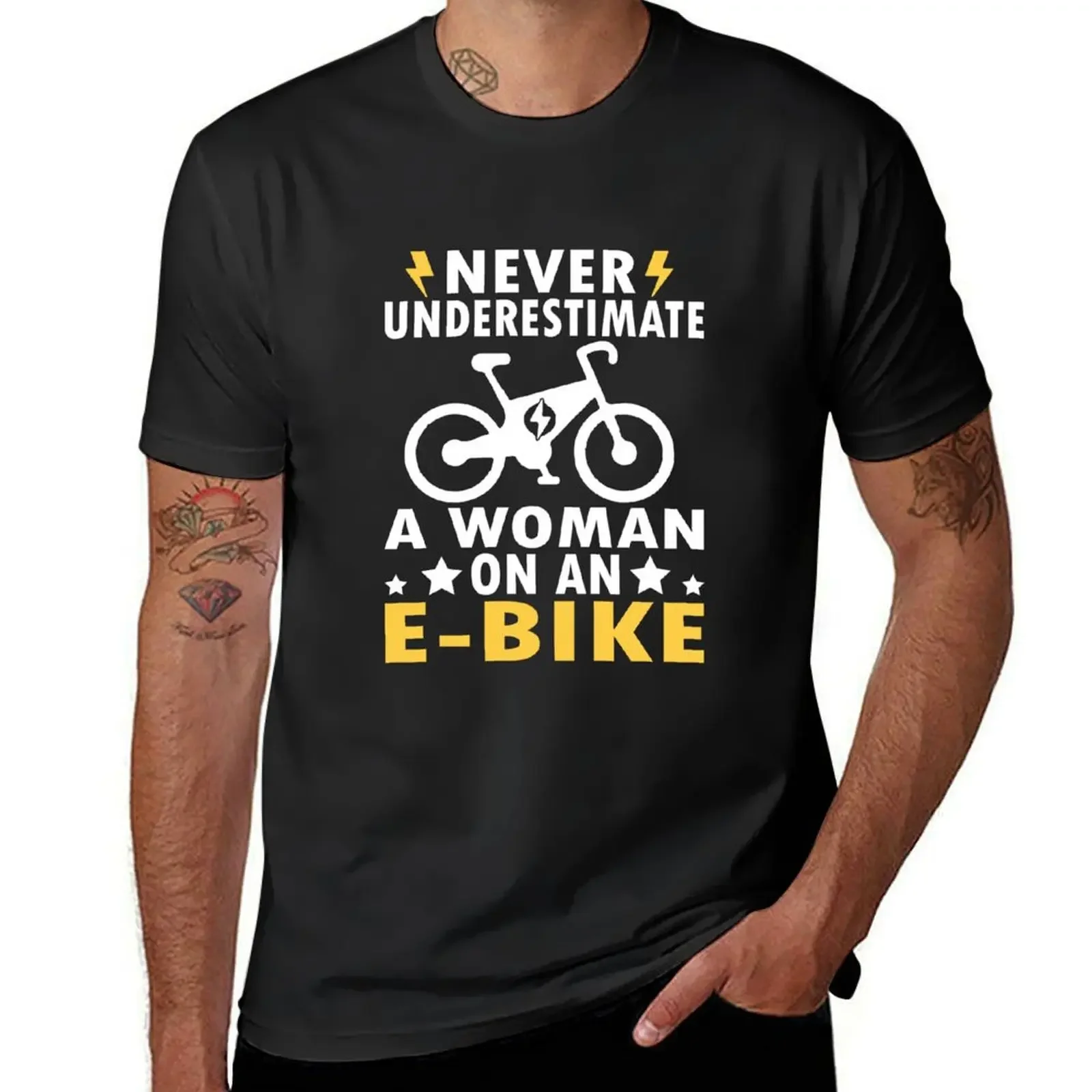 Never Underestimate A Woman On An E-bike funny gift for ebike riders T-Shirt anime tshirt boys animal print sweat shirts, men