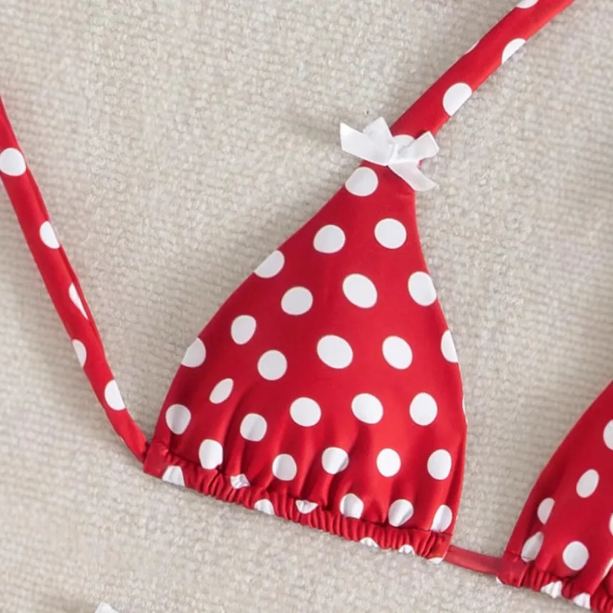 Damski dwuczęściowy seksowny czerwony strój kąpielowy w kropki, sznurowany zestaw bikini z ozdobną kokardą, odzież plażowa na wakacje.