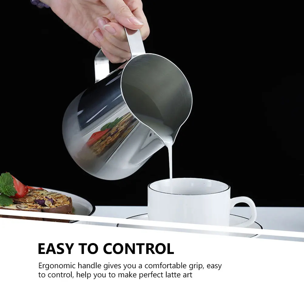 

Кувшин для вспенивания молока из нержавеющей стали, идеально подходящий для дома, кафе, бара, ресторана, эргономичная ручка, легко чистится, большой