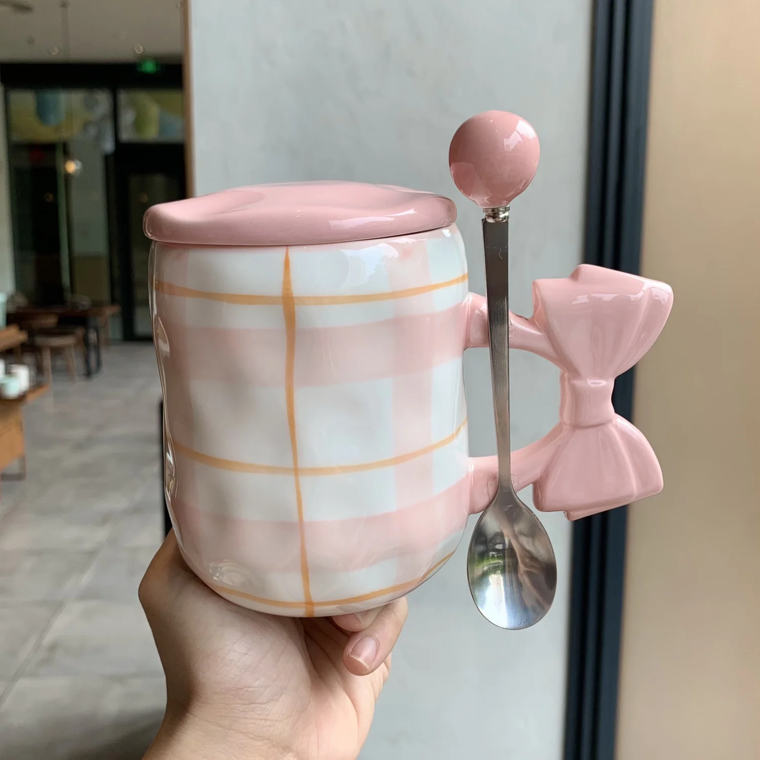 Girlfriend Butterfly Knot Mug Cute High-end Beauty Ceramic Water Cup With Lid Spoon Couple Kitchen Home Coffee Breakfast Cups