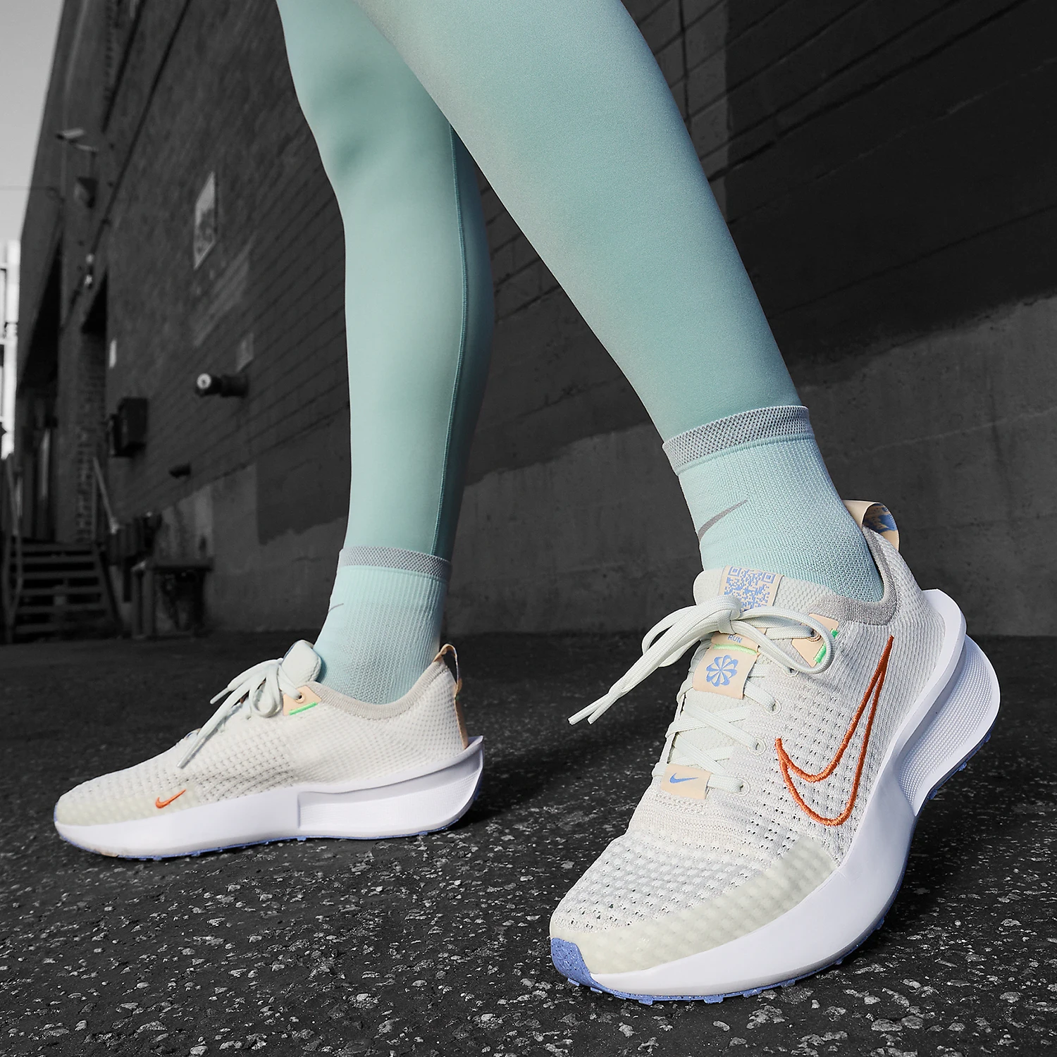 

Официальные осенние новые женские дышащие и износостойкие кроссовки Nike FD2292-001