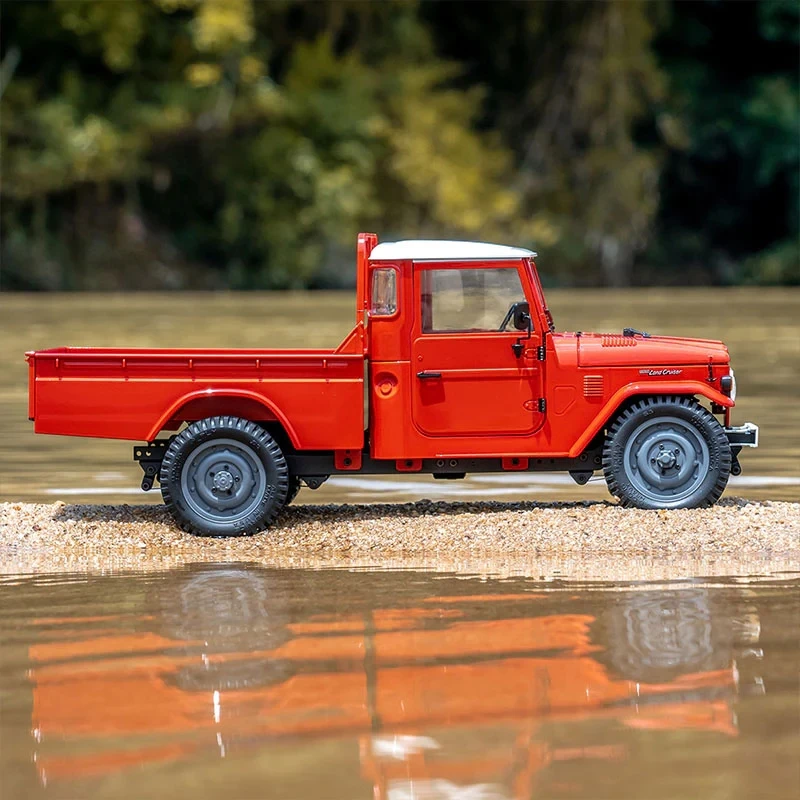 FMS RC Car 1/12 FJ45 Toyata Pickup Truck RTR 2.4G 4WD Raido