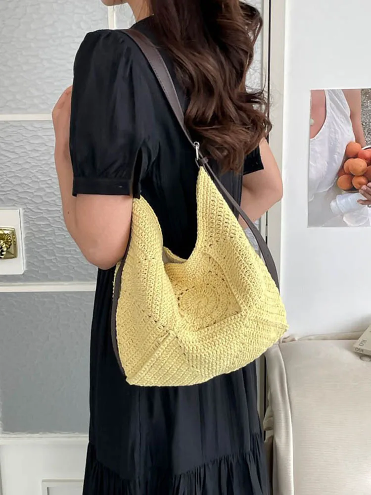 

Вместительная сумка из хлопковой нити для женщин, универсальная однотонная сумка-тоут, новинка лета 2026, модная пляжная сумка для отдыха