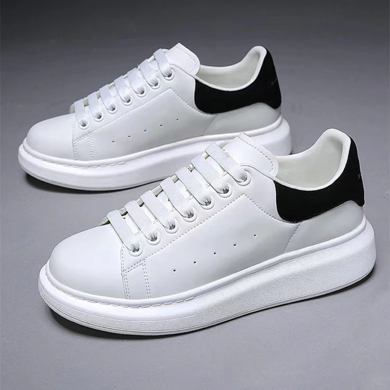 2024 new white sneakers walking shoes Breathable board shoes all match leather thick soled men's inner high increase flat shoes