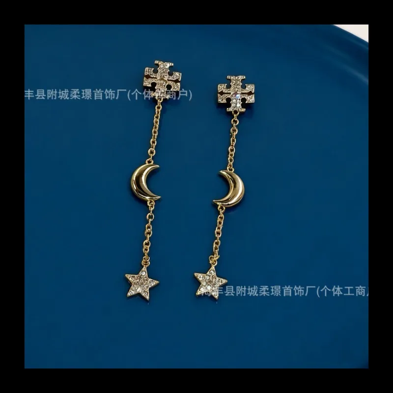 

Длинные легкие роскошные универсальные модные серьги-гвоздики Tangjia с английской буквой и стразами