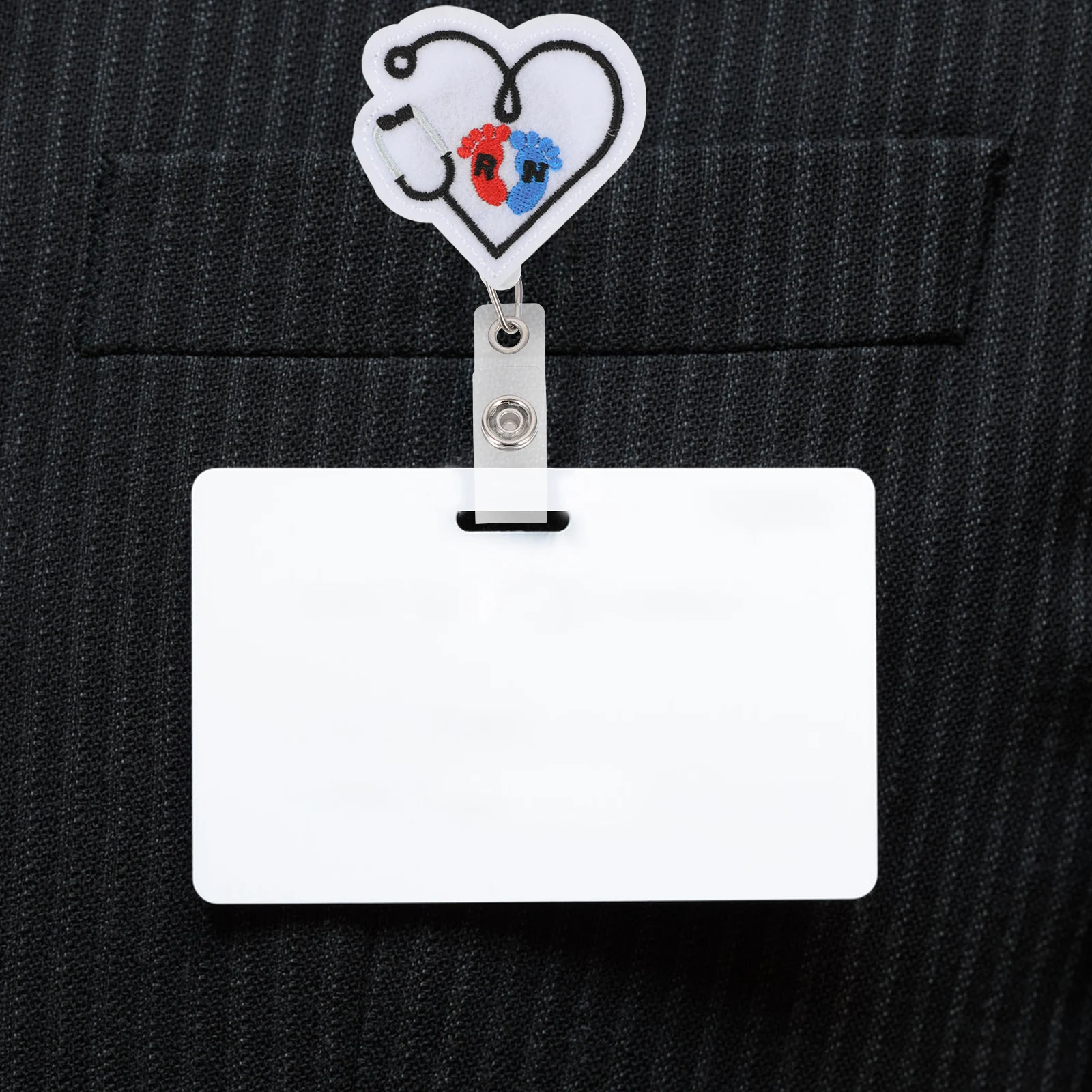 

2pcs Heart Shape Badge Holder Rotatable Felt Name Tag Clip For Nurses Office Staff Portable Retractable Id Card Holder