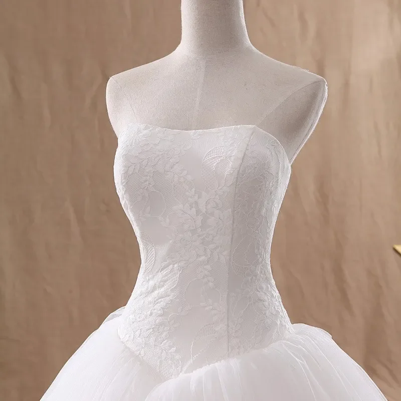 Hot Sale 0.8M Court Train Wedding Dress 2025 Cheap Celebrity Strapless Vintage Tulle Bridal Ball Gown Organza Lace bridal dress