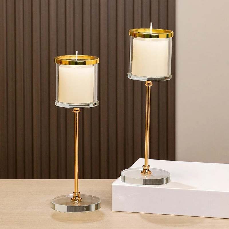 

OEM European Classic Gold Edged Crystal Candle Holder Set Antique Finish Simple Luxury Vintage Religious Candlesticks for