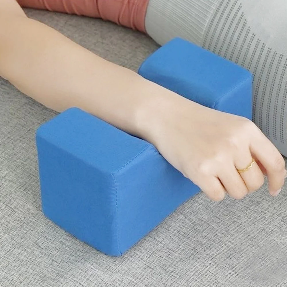 

Ankle Anti‑Bedsore Cushion Leg Rest Elevating Pad for Elderly Bedridden Patient Disabled Pad Elevating Cushion Cloth + Sponge
