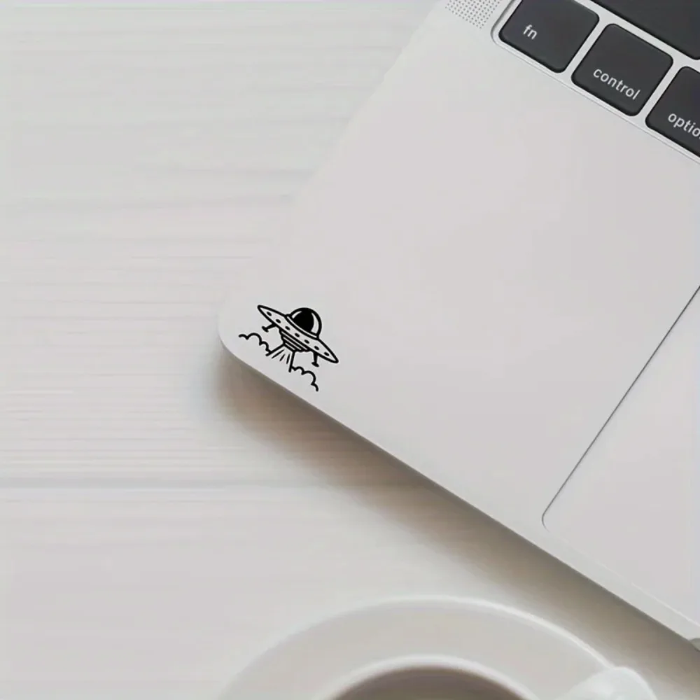 2Pcs/set 2D Flat Minimalist UFO Vinyl Sticker Waterproof Decal for Motorcycle Helmet Bag Mirror Mug Picture Frame