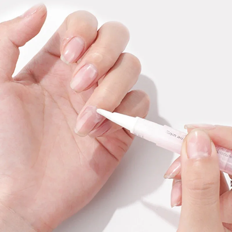 Nail Nutrition Cuticle Oil Pen Cuticle Revitalizer Nails Nourishing Treatments for Cuticle Removal Nail Care Pen 1pcs