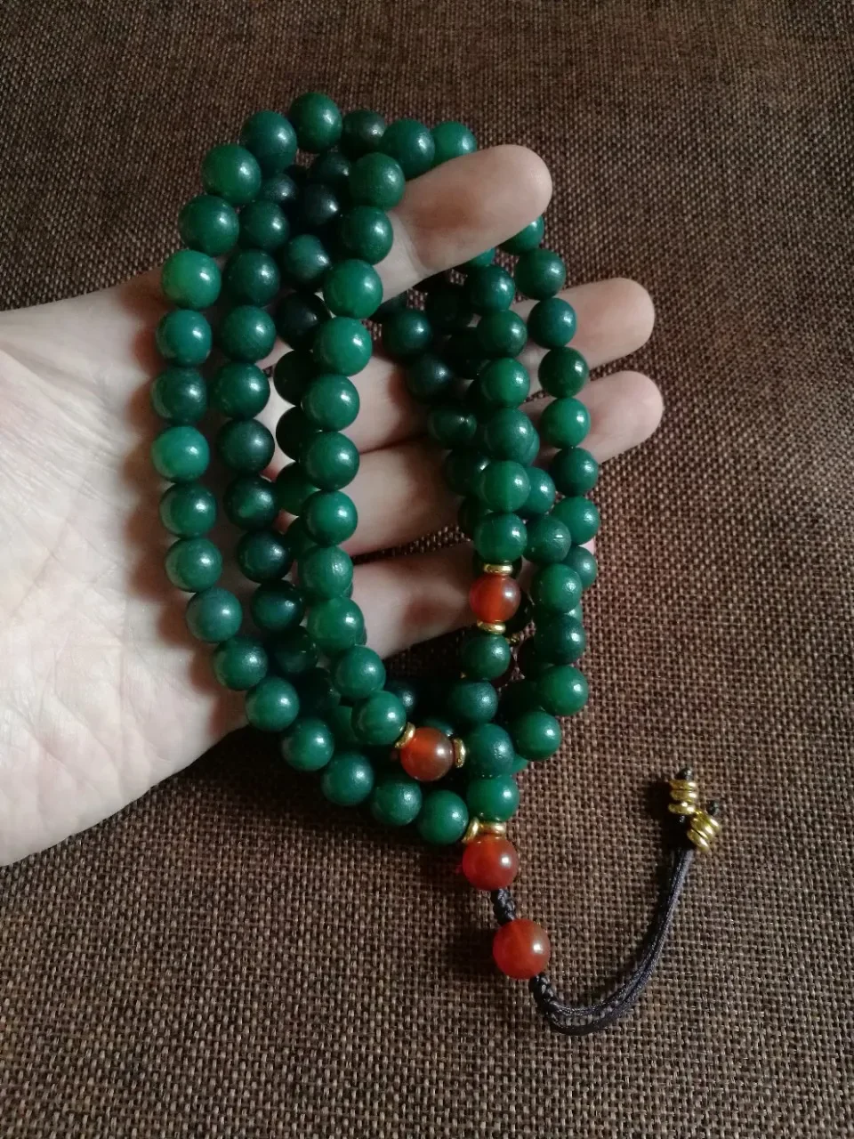 

Natural Green Agate 108 Jade Men's Strings Elegant Natural Strings Men's Black Luxury Rosary Ladies Jade Strings Women Bracelets