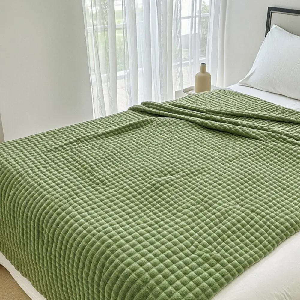 Waffle Textured Fleece Throw Blanket, Solid Color Milk Flannel Grid Cut Plush Blanket Soft Warm Cozy Blanket for Couch Bed Sofa