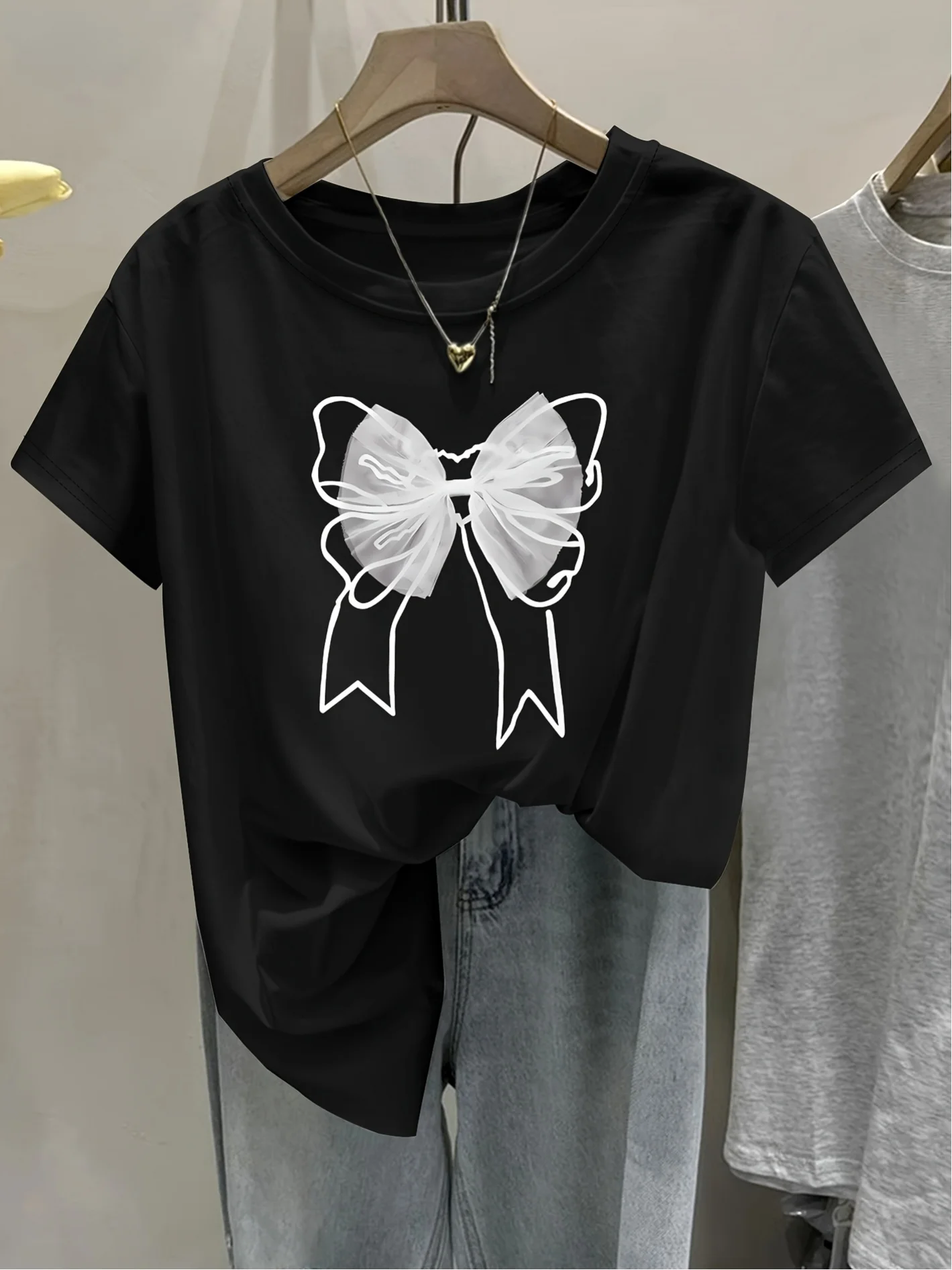 

Women'S Black and White Geometric Pattern Bow Print Casual T-Shirt Summer Short Sleeved Harajuku Streetwear Tops Tees