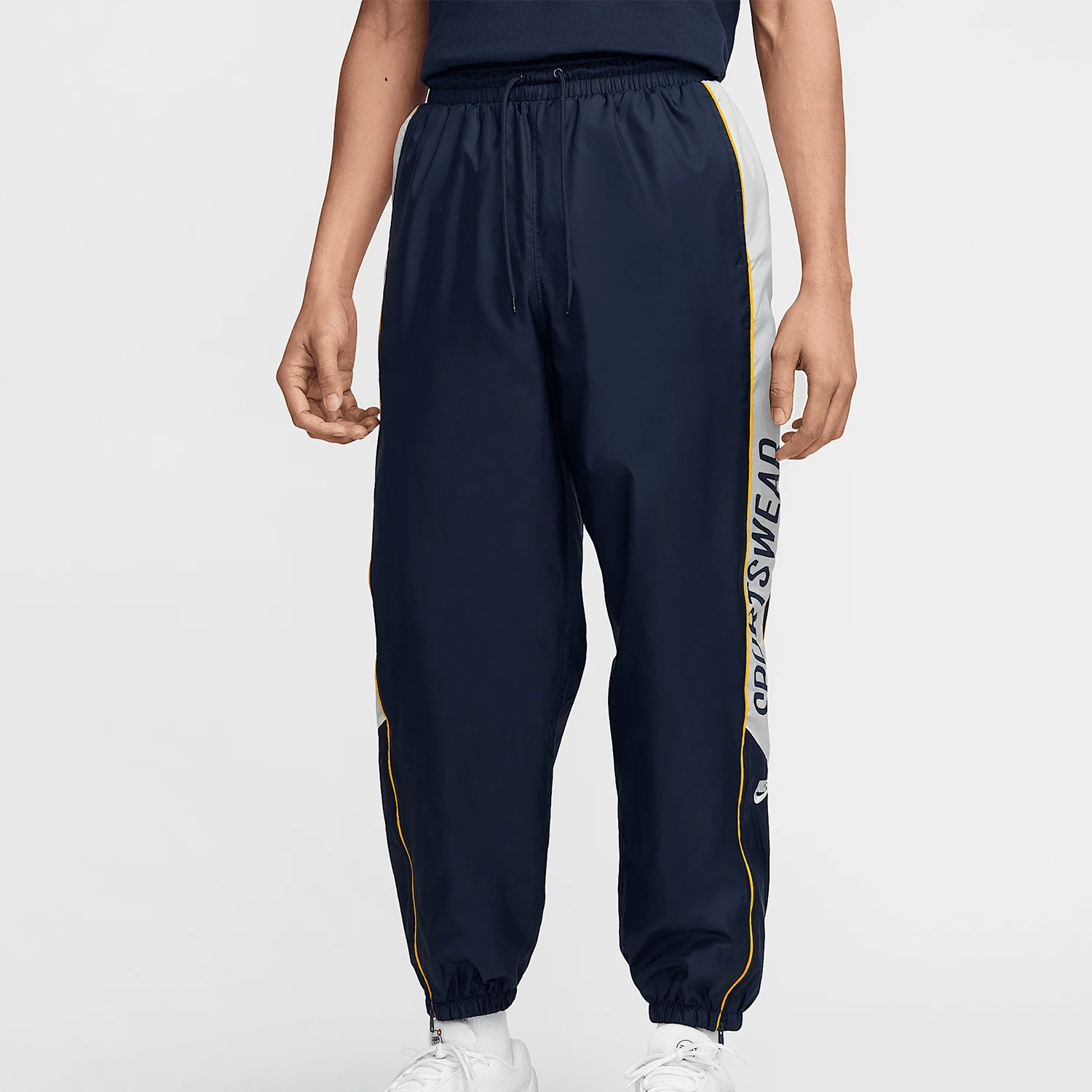 

Оригинальные мужские повседневные брюки Nike All Season с лоскутным узором и завязками на талии HJ2245-451