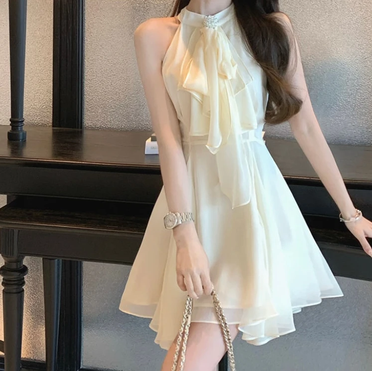 

French socialite irregular waist cinched sleeveless chiffon dress for women's summer 2025 new sexy hanging neck short skirt