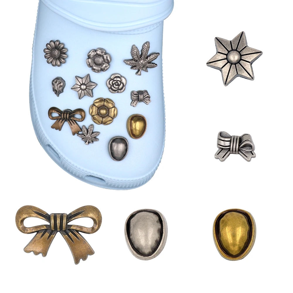 1Set 14 Pcs Крокросы Shoe Accessories Charm Plant Metal Punk Style Detachable Bow Flower 지비츠 Decorations Slipper Adult Kids Gift