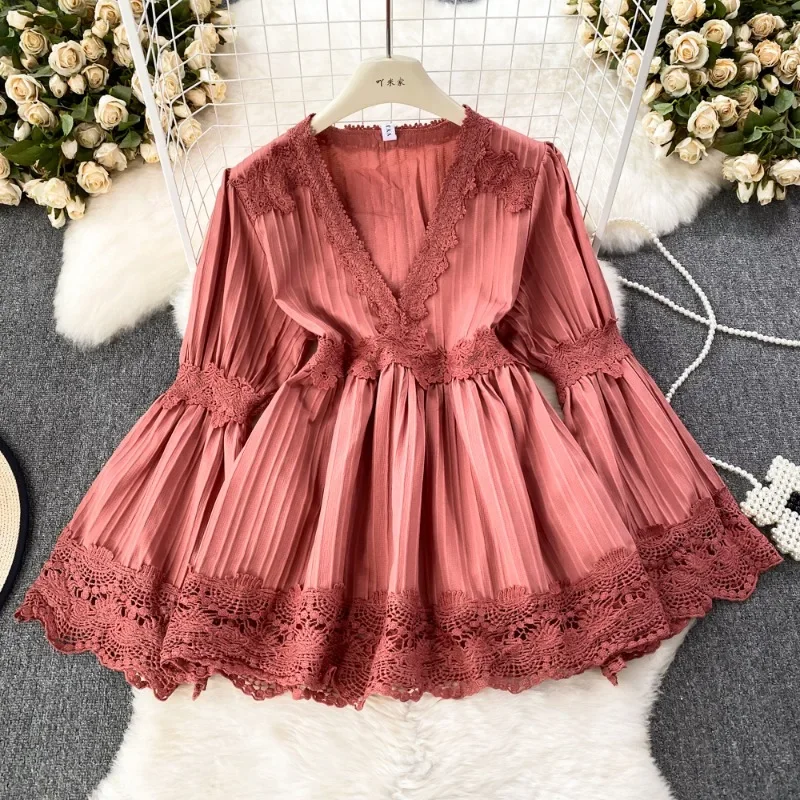 Lace Patchwork V Neck Loose Shirts Kawaii Sweet Flare Sleeve Age Reducing Blouses Gentle High-End Blusas Mujer De Moda 2023