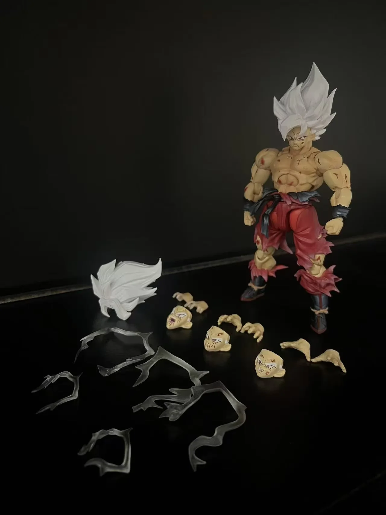 

IN STOCK N&T Studio Dragon Ball Anime Action Figures SHF Super Saiyan Son Goku Battle Damaged 3.0 Bare Body Figurine Model Toys