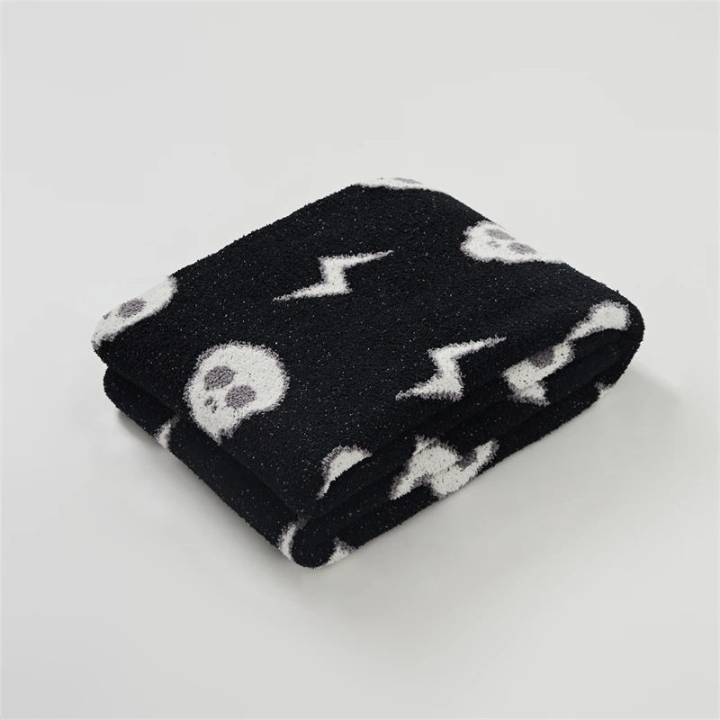 Skull Hallowen Throw Blanket Plush Velvet Warm Soft Black Blankets,Sofa Couch Seat Cover Home Decor, New Year Gift, 130*160cm