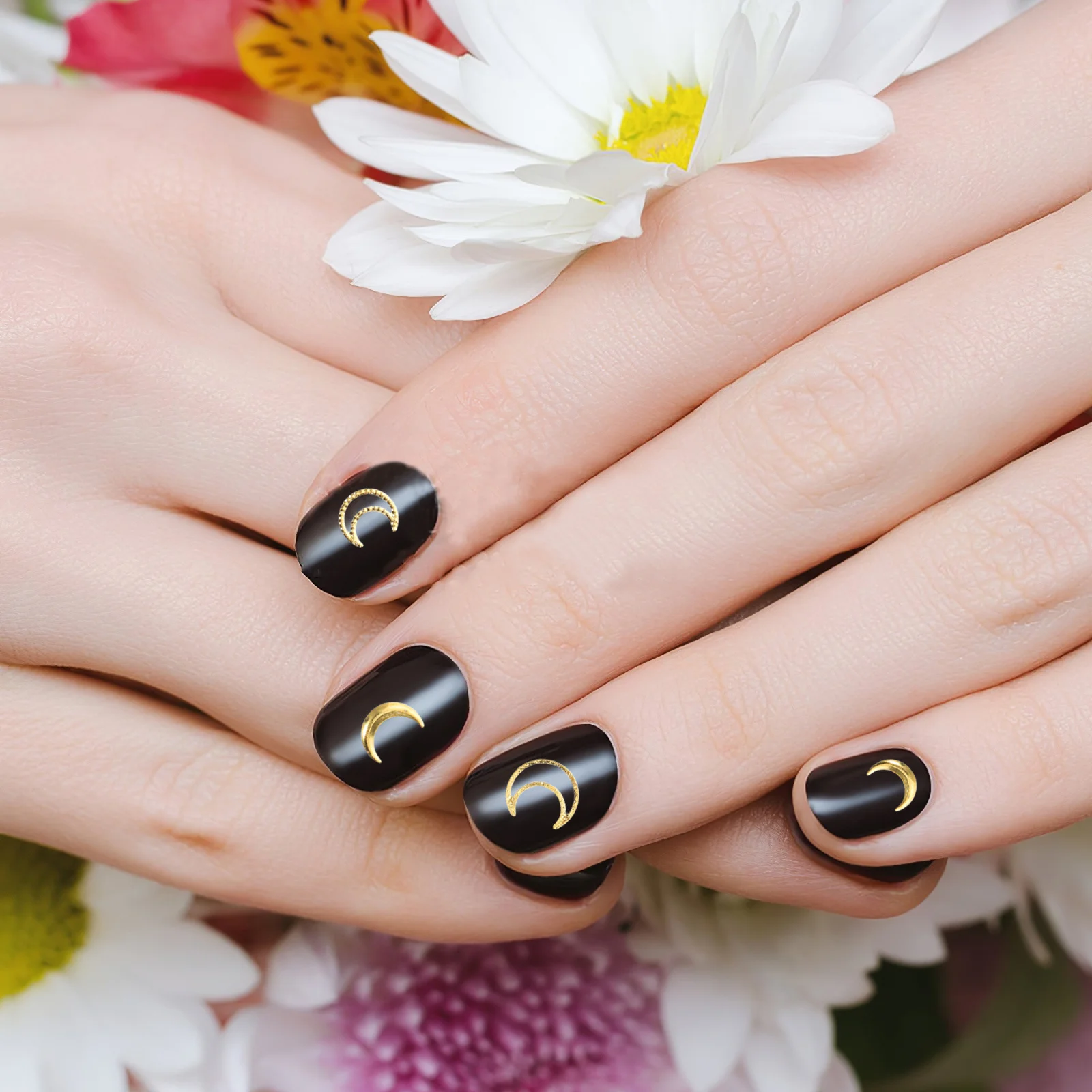 

1500Pcs Moon Nail Charms Gold Metal Manicure Jewels Moon Shape Nail Art Decorations Salon DIY Accessories for Women