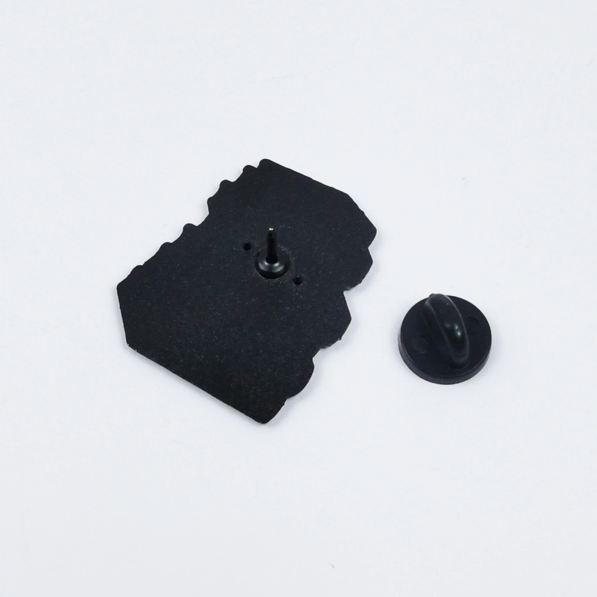 Creative Irregular Shape Fashion Letter Brooch Pin Personalized Accessory for Clothing And Backpack Metal Badge