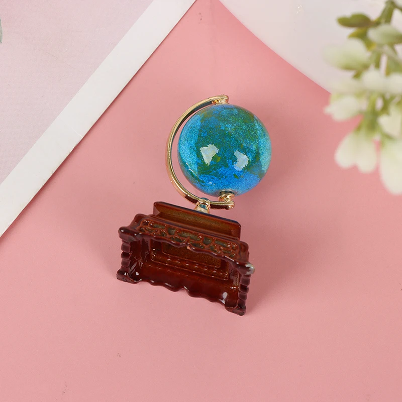 1Pcs Mini Metal 1:12 Scale Vintage Blue World Globe Miniature Dollhouse Furniture Livingroom Reading Room Decor Accessories