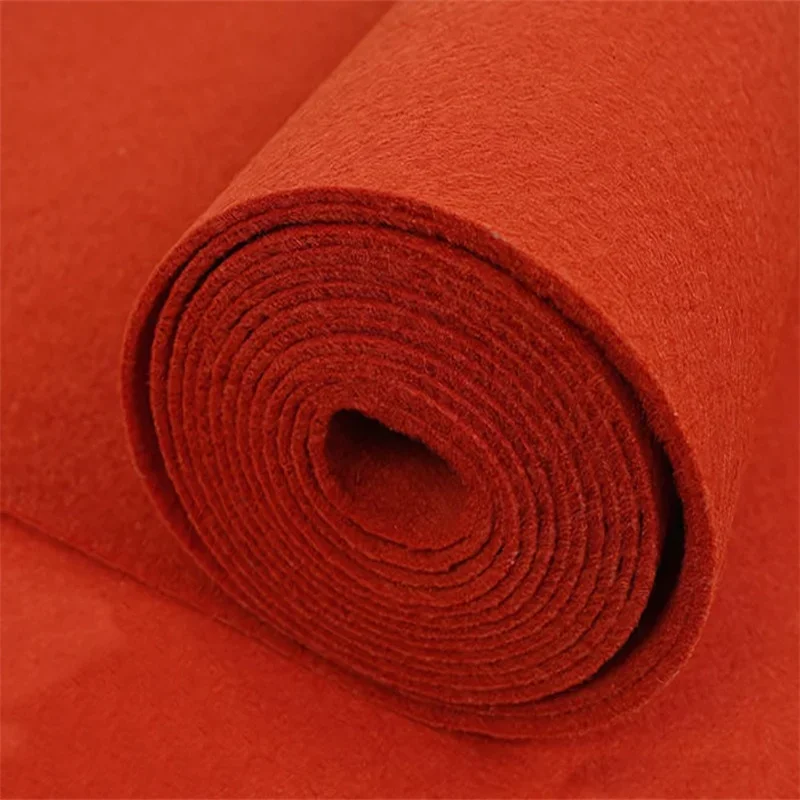 Espessura de alta qualidade preço de fábrica tapete de veludo vermelho para festas eventos internos e externos atividades de banquetes etc.