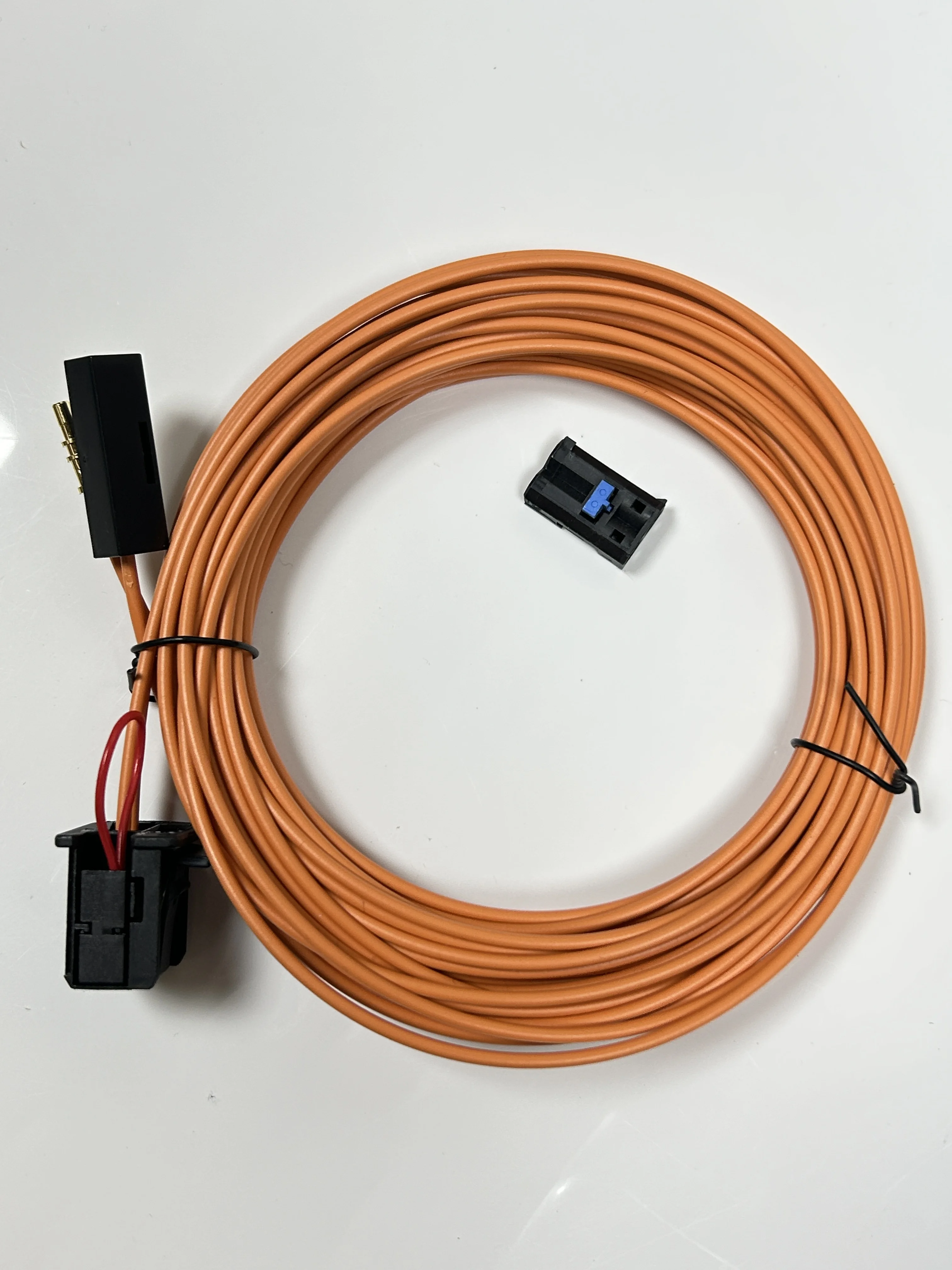 

Серия B MW Harman 3, жгут проводов обновления аудиоусилителя мощности Harman L7 серии 5