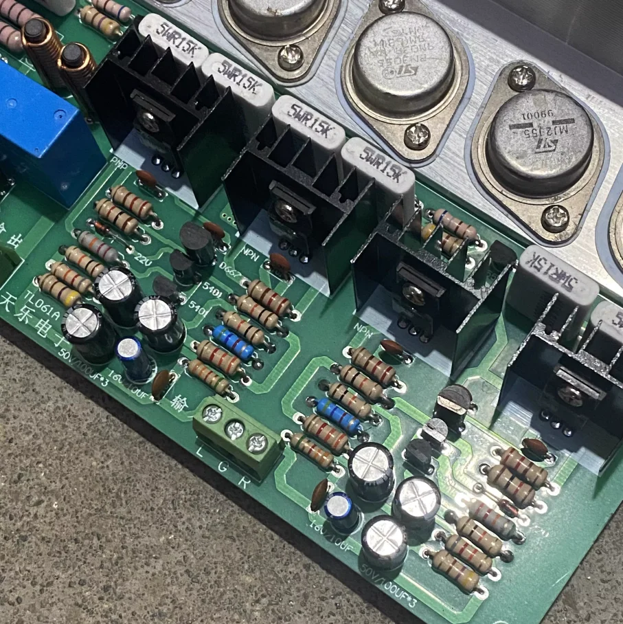Disassemble the machine, suitable for gold-sealed pairing tube 2N3055 MJ2955 dual-channel high-power 2.0 power amplifier board
