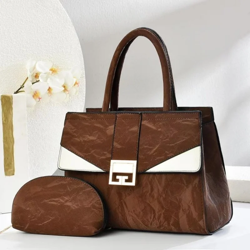 

Stylish Leather Tote Bag For Women From Luxury Brand Famous Designer Classic Elegant Interior Zipper
