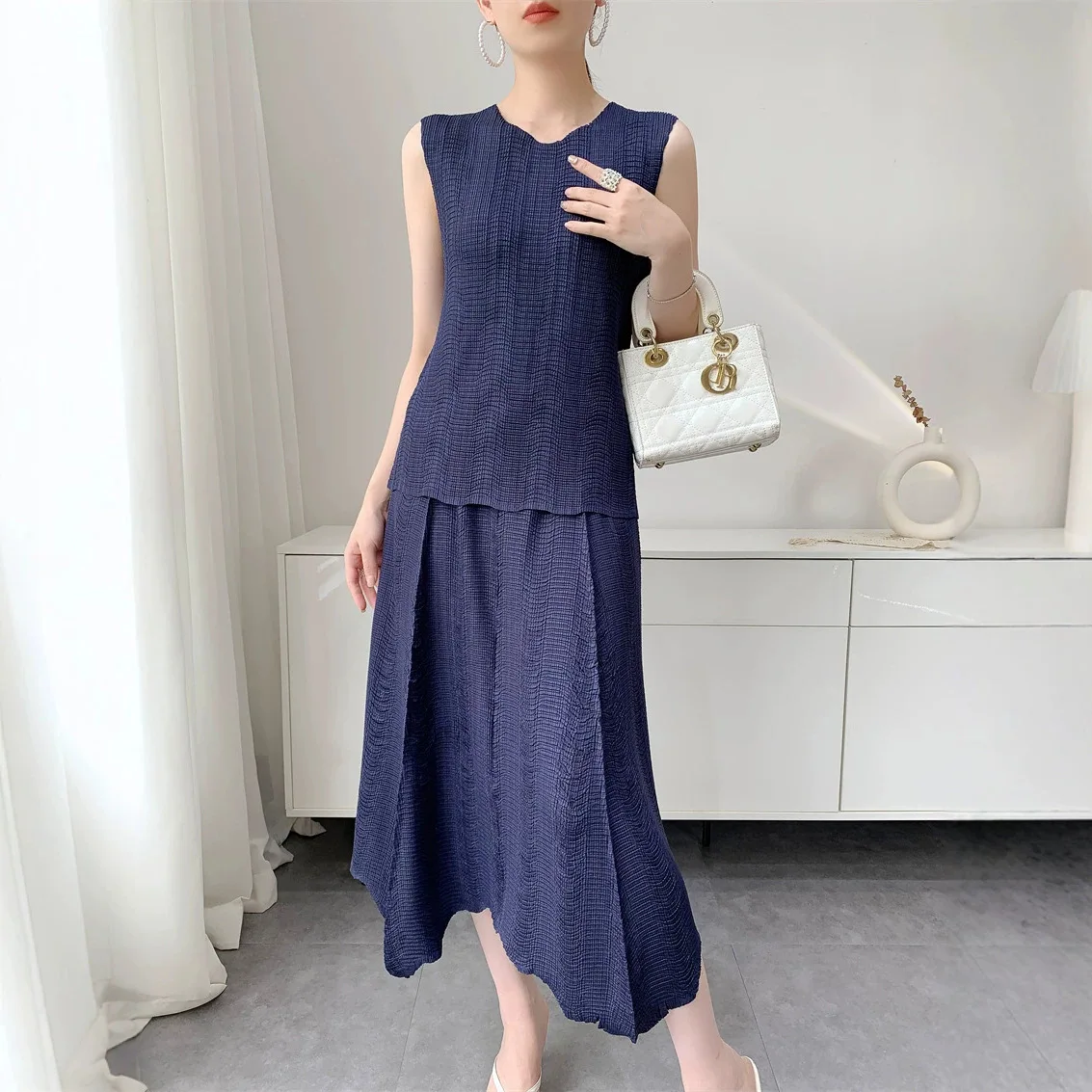 

Miyake Pleated Vest 2026 Summer New Sleeveless Top T-Shirt Simple Elastic Waist Irregular Skirt Women's Fashion Casual Clothing