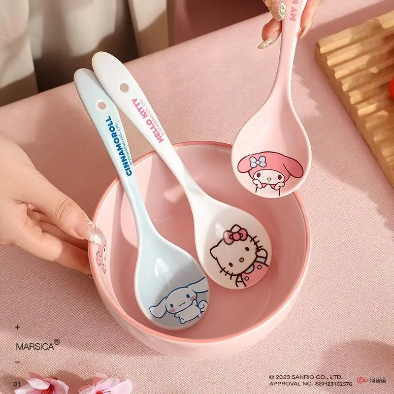 Hello Kitty Kuromi Cinnamoroll Sanrio cucchiaio da bere carino anime periferico grande zuppa cucina di casa cucchiaio di ceramica a manico lungo