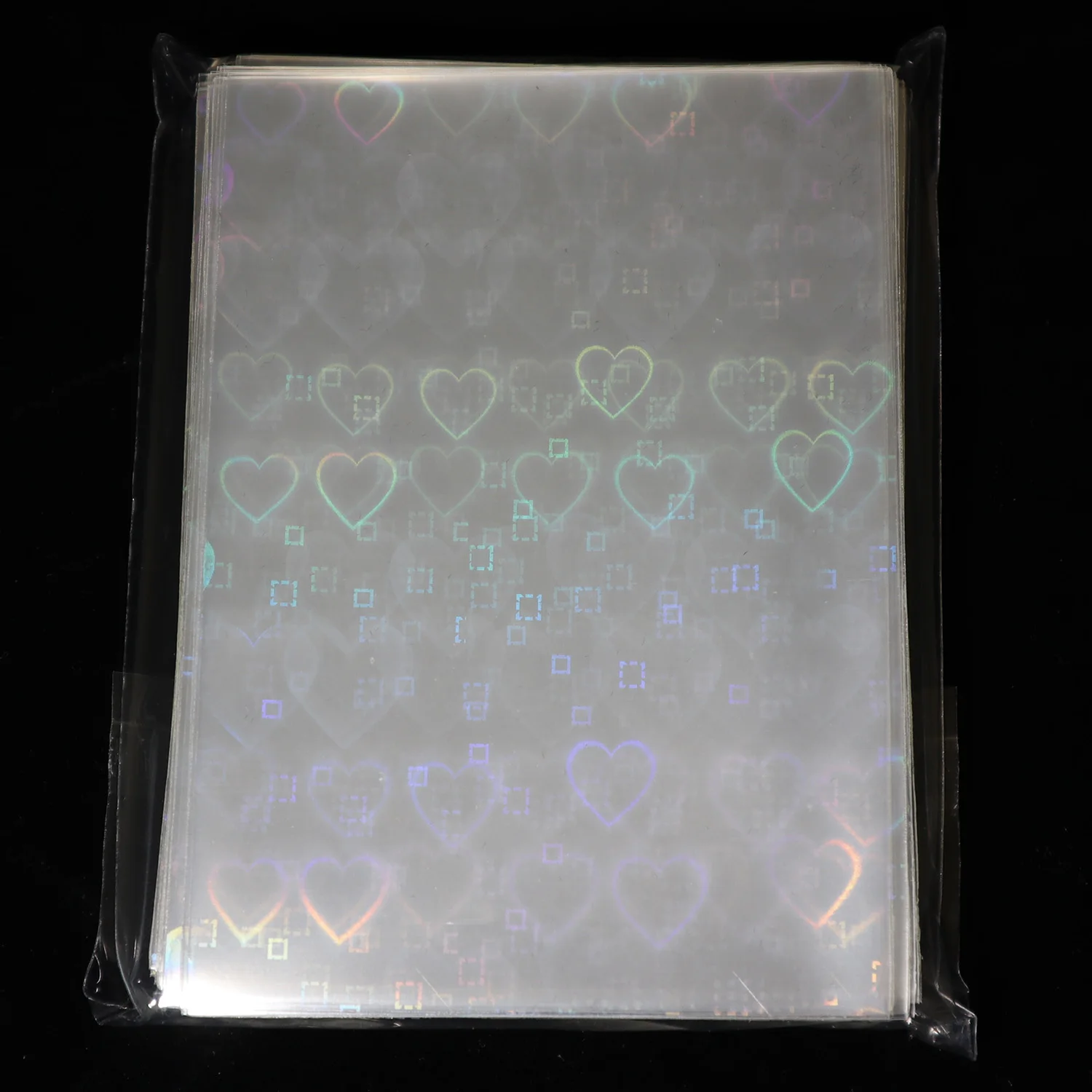 100pcs/Lot Heart-shaped Flashing Card Sleeves for YGO Trading Shield Magic Card Protector Holographic Foil Protective Cover