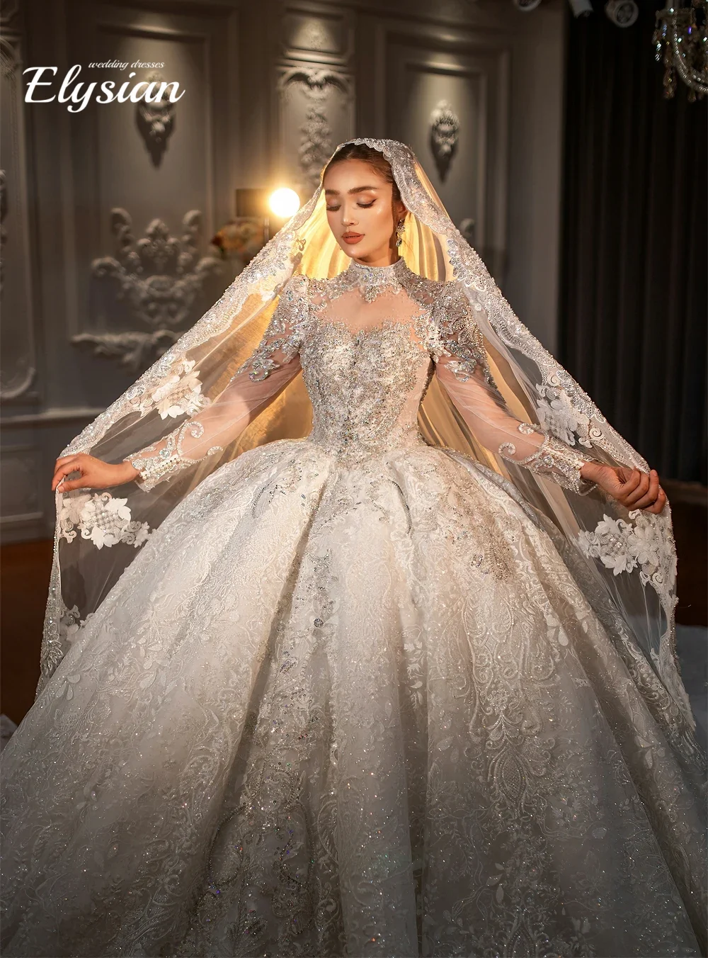 

Роскошные кружевные свадебные платья с длинными рукавами по индивидуальному заказу и свадебные платья ручной работы из бисера