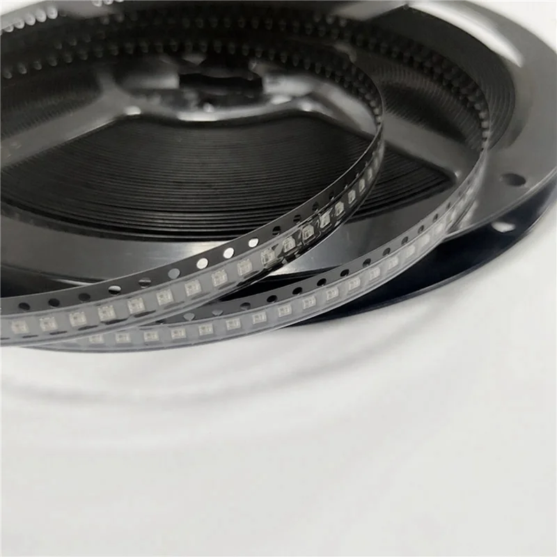 THIVN-500PCS DC5V WS2812 2020 LED Chip Mini SMD Addressable Digital RGB Full Color LED Chip Pixels For LED Strip Screen