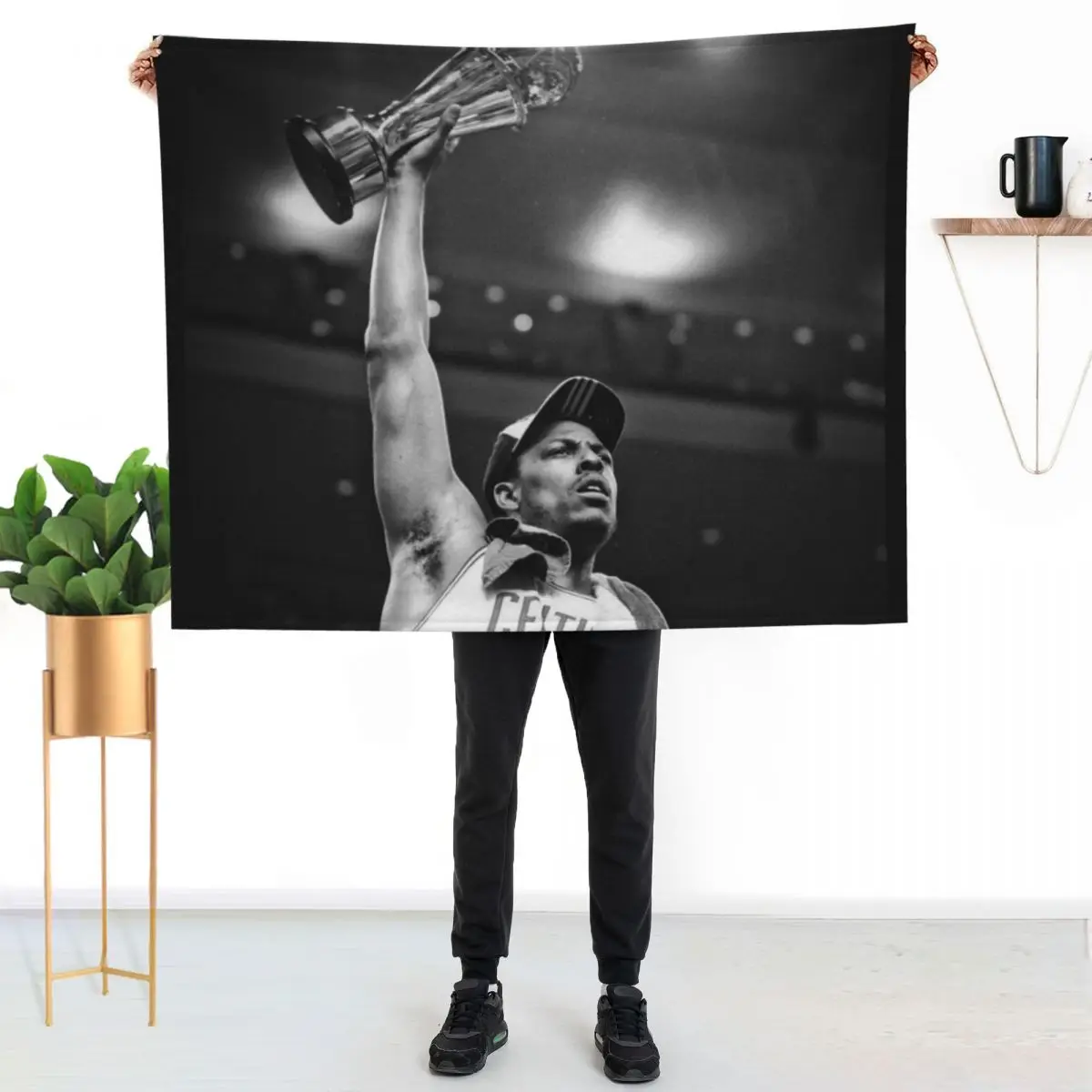 

Paul Pierce - Finas MVP - Black / White Throw Blanket Foldable Soft Warm Blanket for Outdoor Use